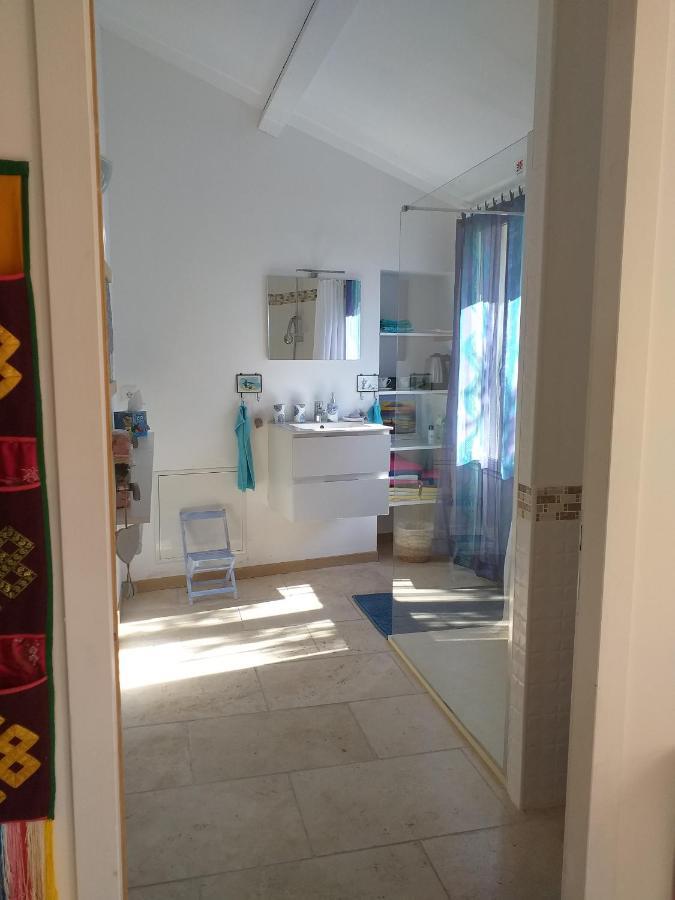 شقة La Maison D Annick Lodève المظهر الخارجي الصورة
